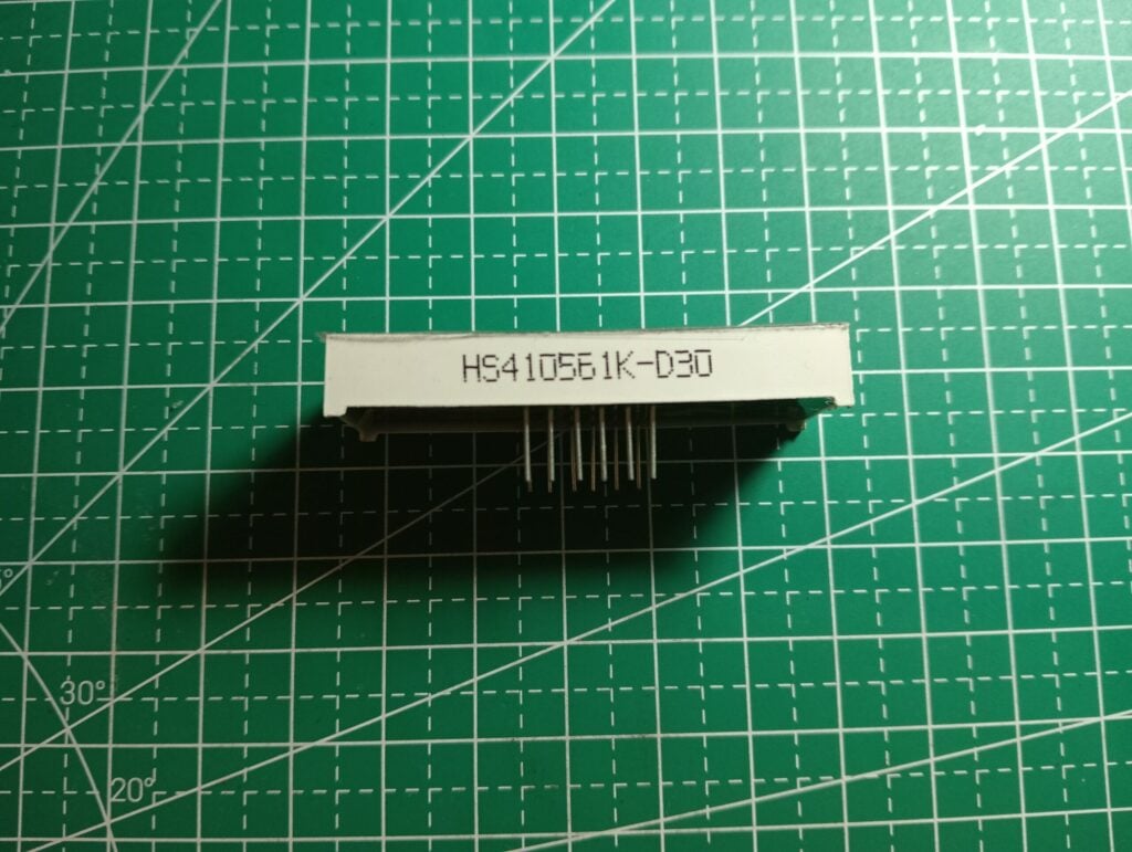 HS410561K-D30 4-Bit Seven Segment for Clock